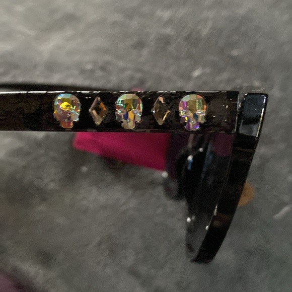 BETSEY JOHNSON
Round Sunglasses - Picture 3 of 3